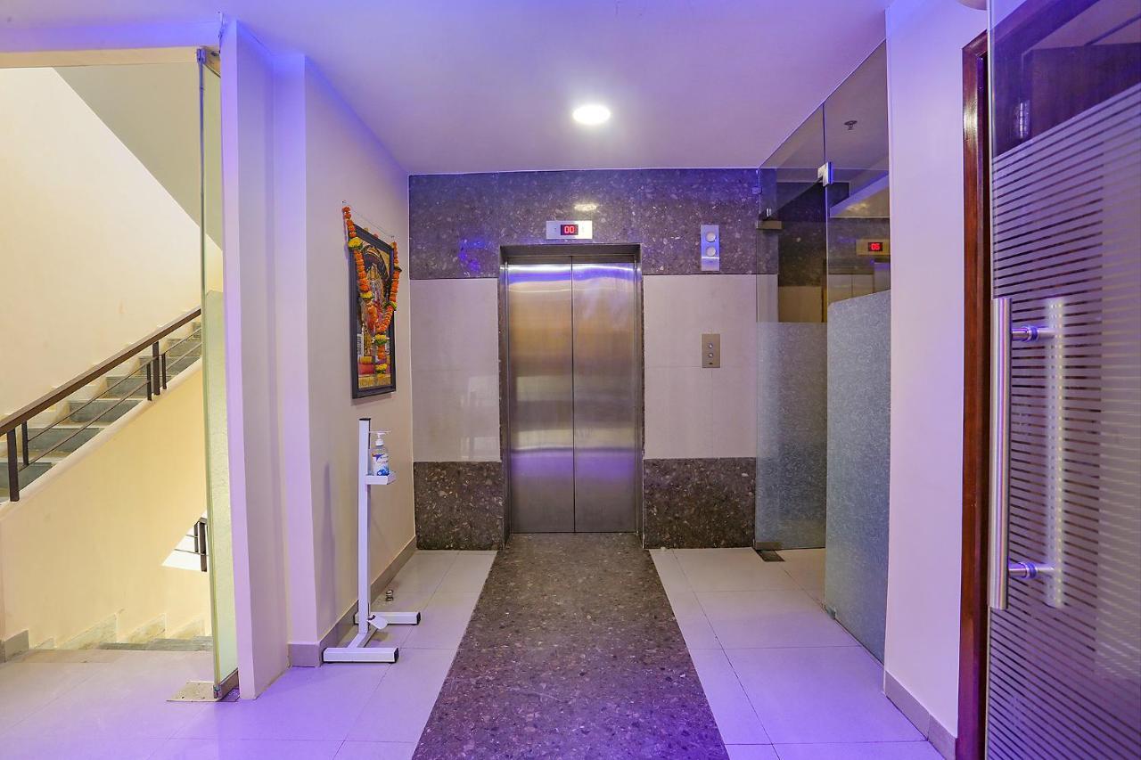FabHotel Royal International Bombay Esterno foto