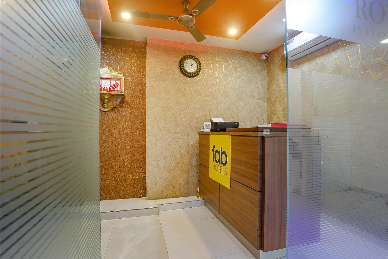 FabHotel Royal International Bombay Esterno foto