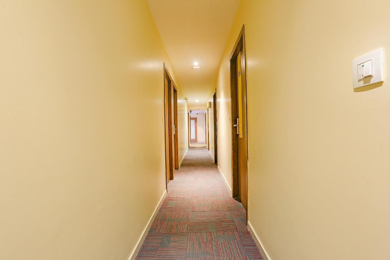 FabHotel Royal International Bombay Esterno foto